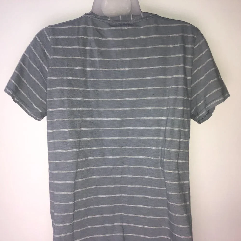 The North Face T-shirt Gray White Stripes Women's M/M‎ - Picture 5 of 14